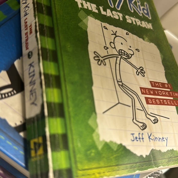 Diary of a Wimpy Kid Book Set of 5, The Last Straw, The Meltdown, The Getaway, - Picture 9 of 11